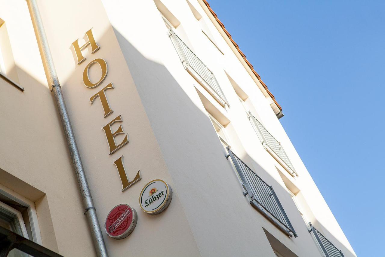 Hotel Kronprinz Greifswald Extérieur photo