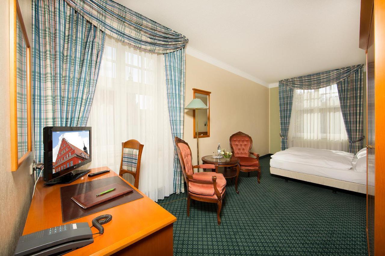 Hotel Kronprinz Greifswald Extérieur photo
