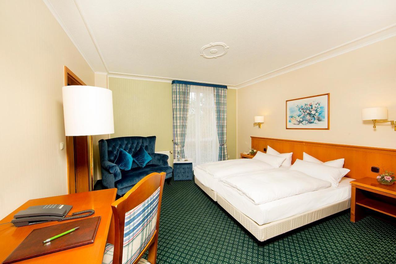 Hotel Kronprinz Greifswald Extérieur photo